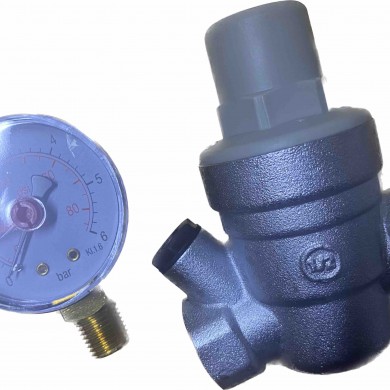 Редуктор тиску води  1/2"AW з манометром